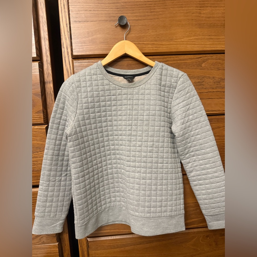 Club Monaco Gray Quilted Sweater
